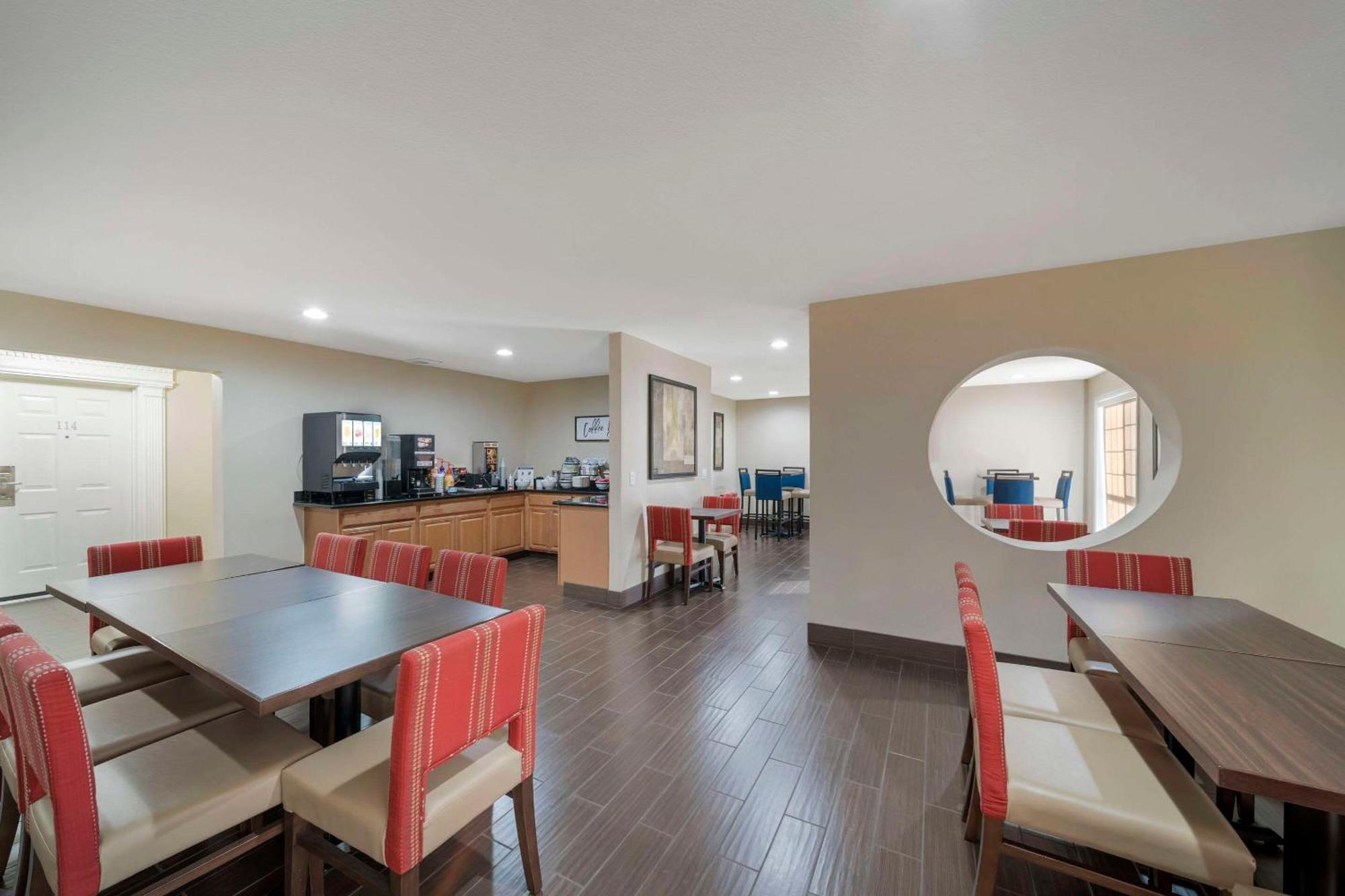 Comfort Suites Red Bluff Near I-5 Ngoại thất bức ảnh