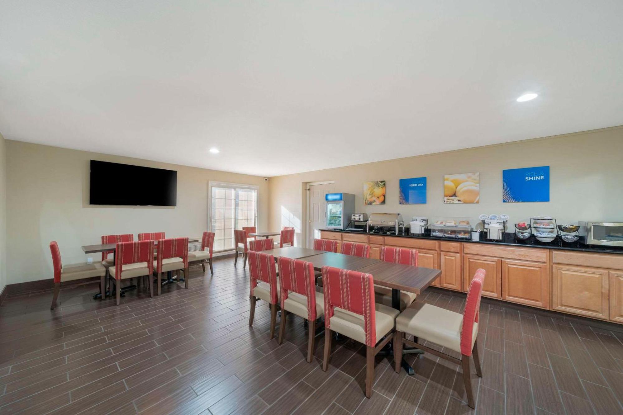Comfort Suites Red Bluff Near I-5 Ngoại thất bức ảnh